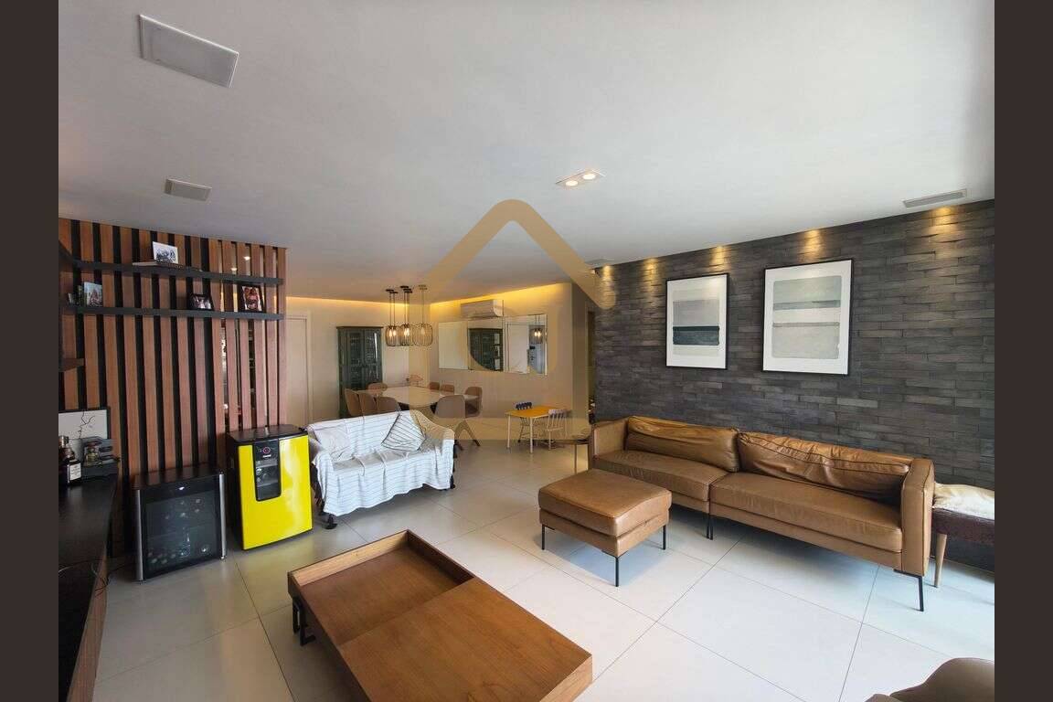  - Apartamento à venda, com 4 quartos - Cidade Jardim